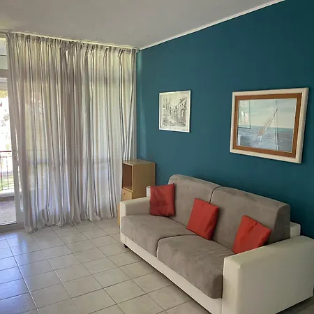 Casina Mare Bibbona Apartment *