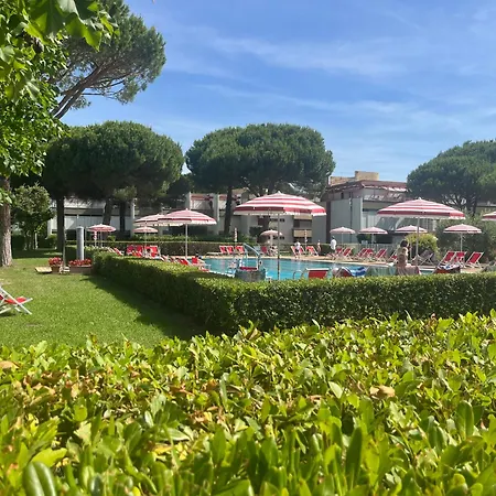 Lägenhet Casina Mare Bibbona *
