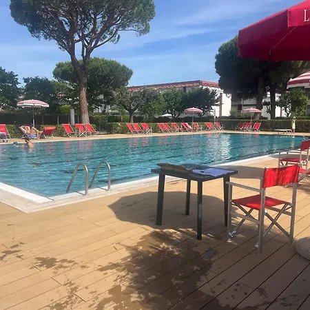 Casina Mare Bibbona Lägenhet Marina Di Bibbona